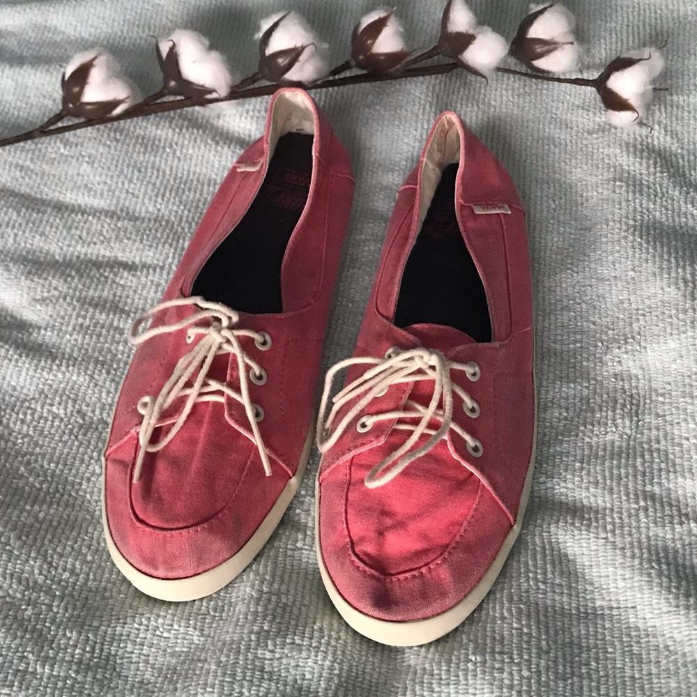 VANS pink surfsider slip on shoe with cool soles